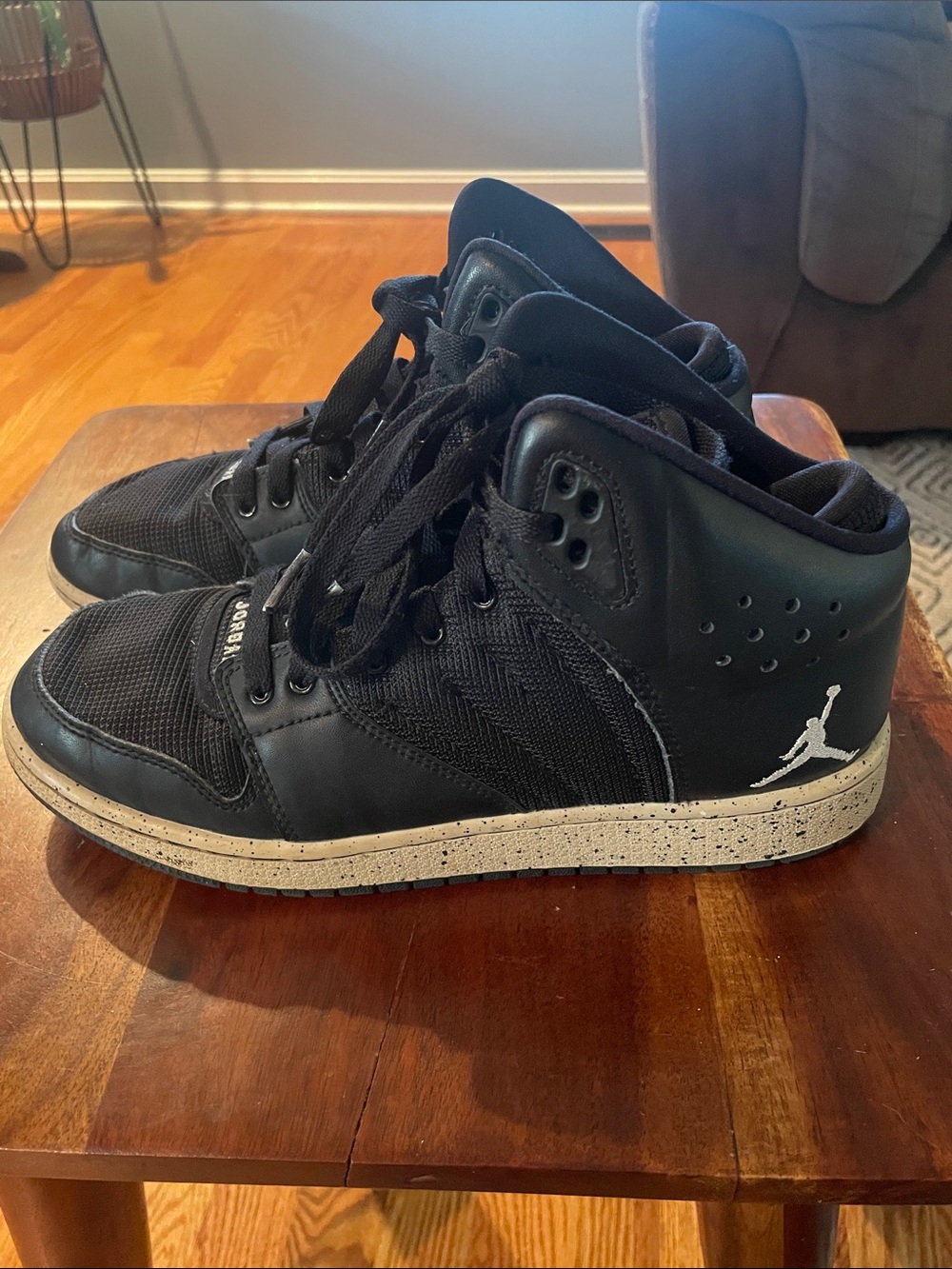 Nike air Jordan 1 flight 4 premium black upper black white speckled 6.5